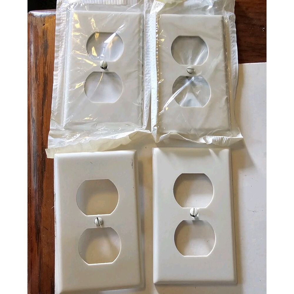 (4-Pk) Leviton Duplex Outlet Plate Wall Box Cover Light Almond Ivory R56-78003-T